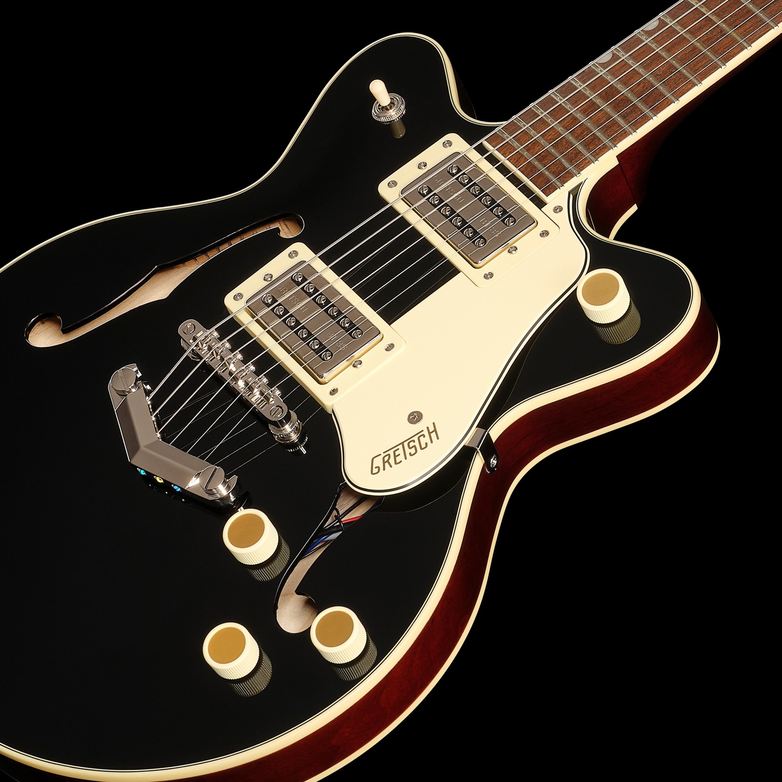 Zwei Humbucker in der Gretsch G2655 Strml CB JR black