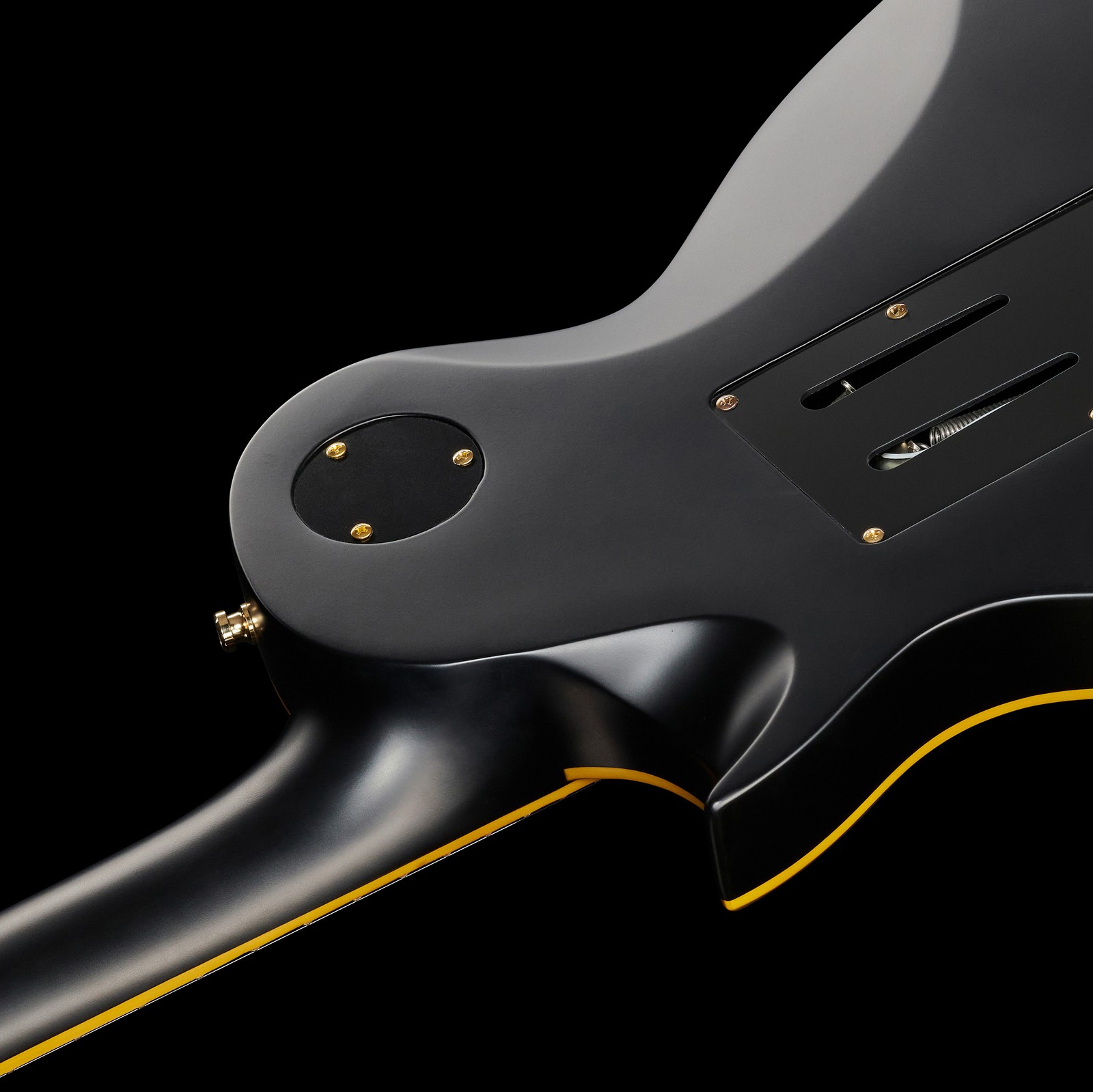 Halsübergang der Harley Benton SC-Custom III FR E- Gitarre in Vintage Black