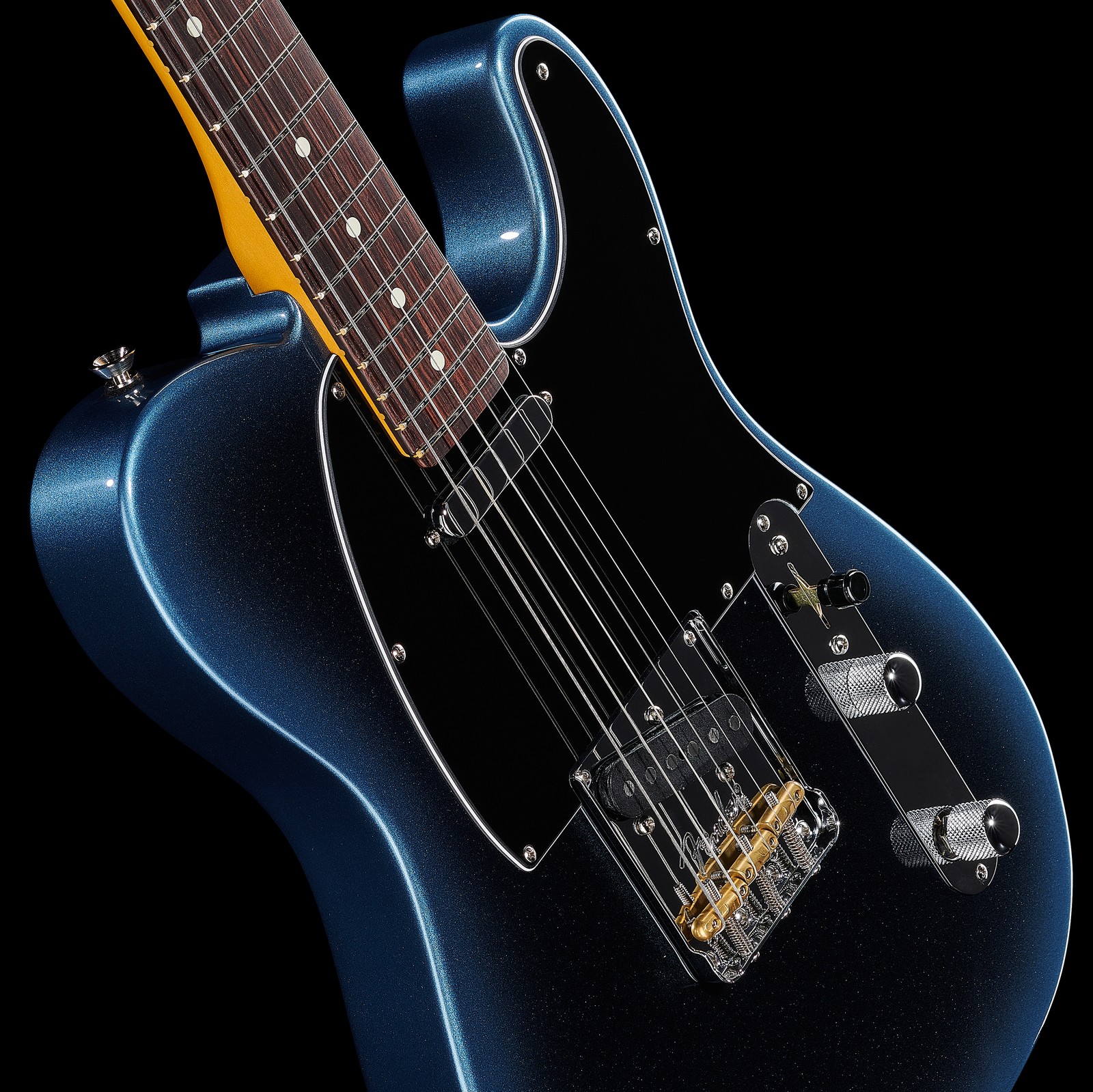 Decke mit Tonabnehmern der Fender AM Pro II Tele DK NIT E-Gitarre