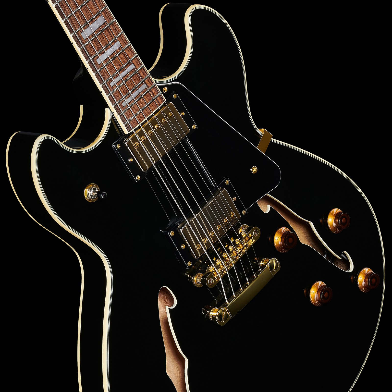 gold hardware and two humbuckers on the Harley Benton HB-35Plus Black