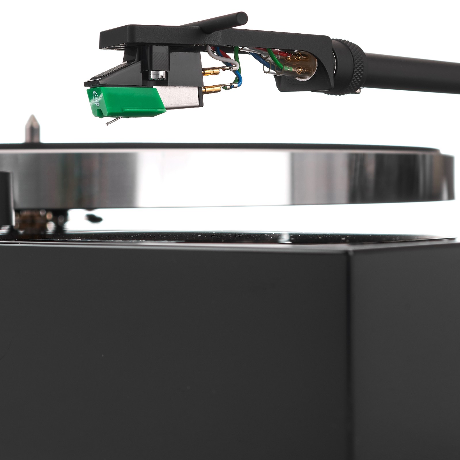 Audio Technica AT 95 E Tonabnehmer am Thorens TD 202 Plattenspieler
