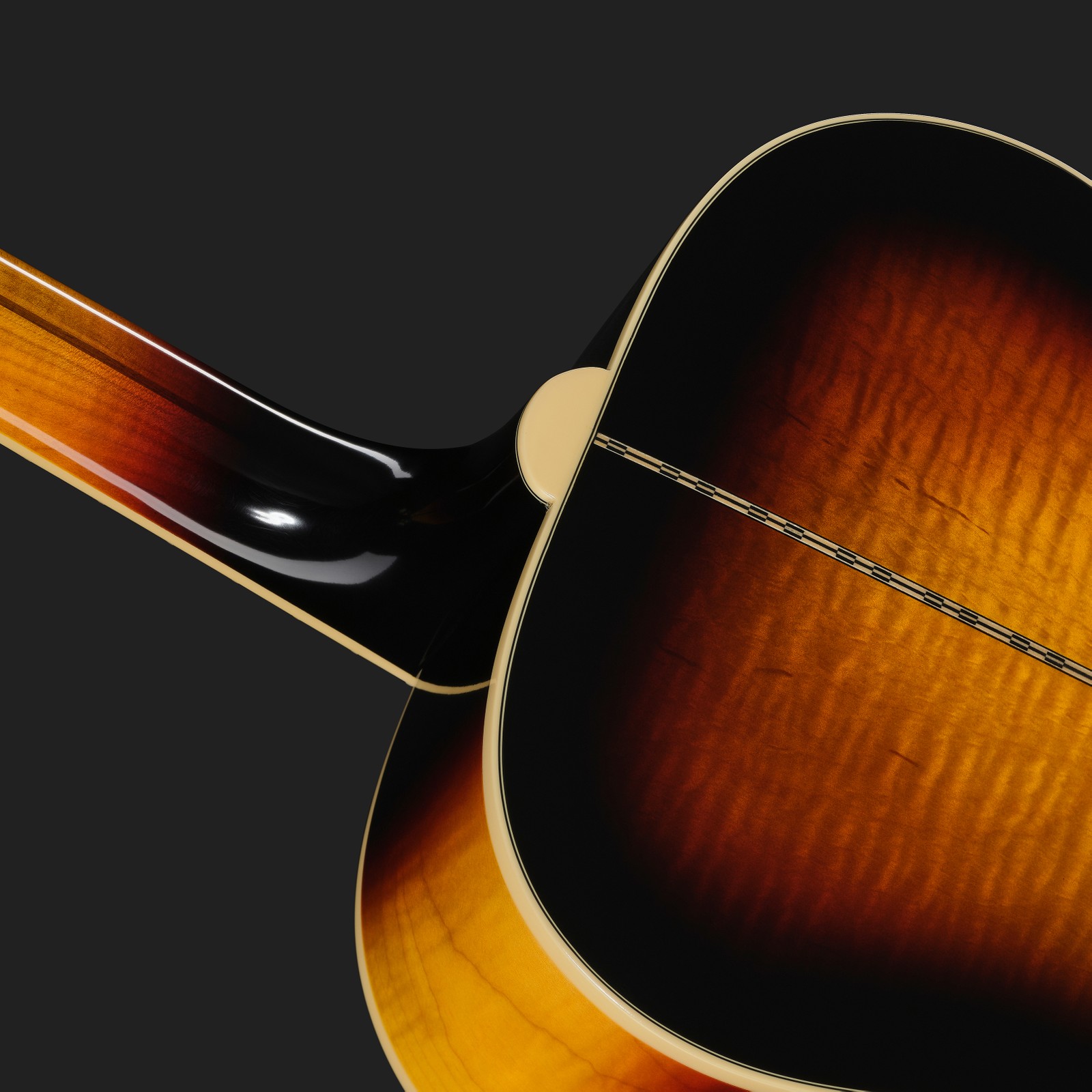 Flamed maple body of the Epiphone 1957 SJ-200 Reissue VS IBC, steel-string acoustic guitar