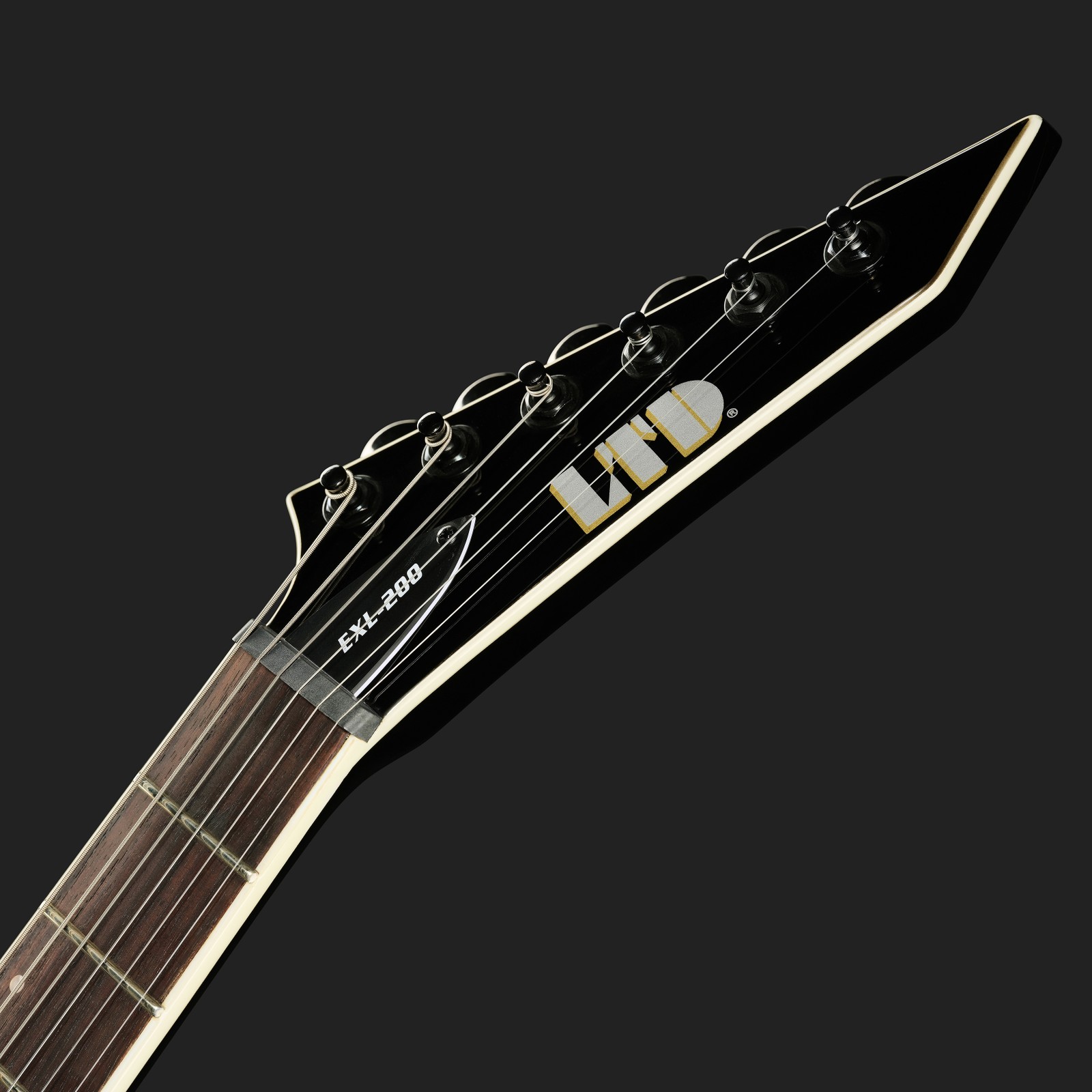 Kopfplatte der ESP LTD EXL-200 Black E-Gitarre