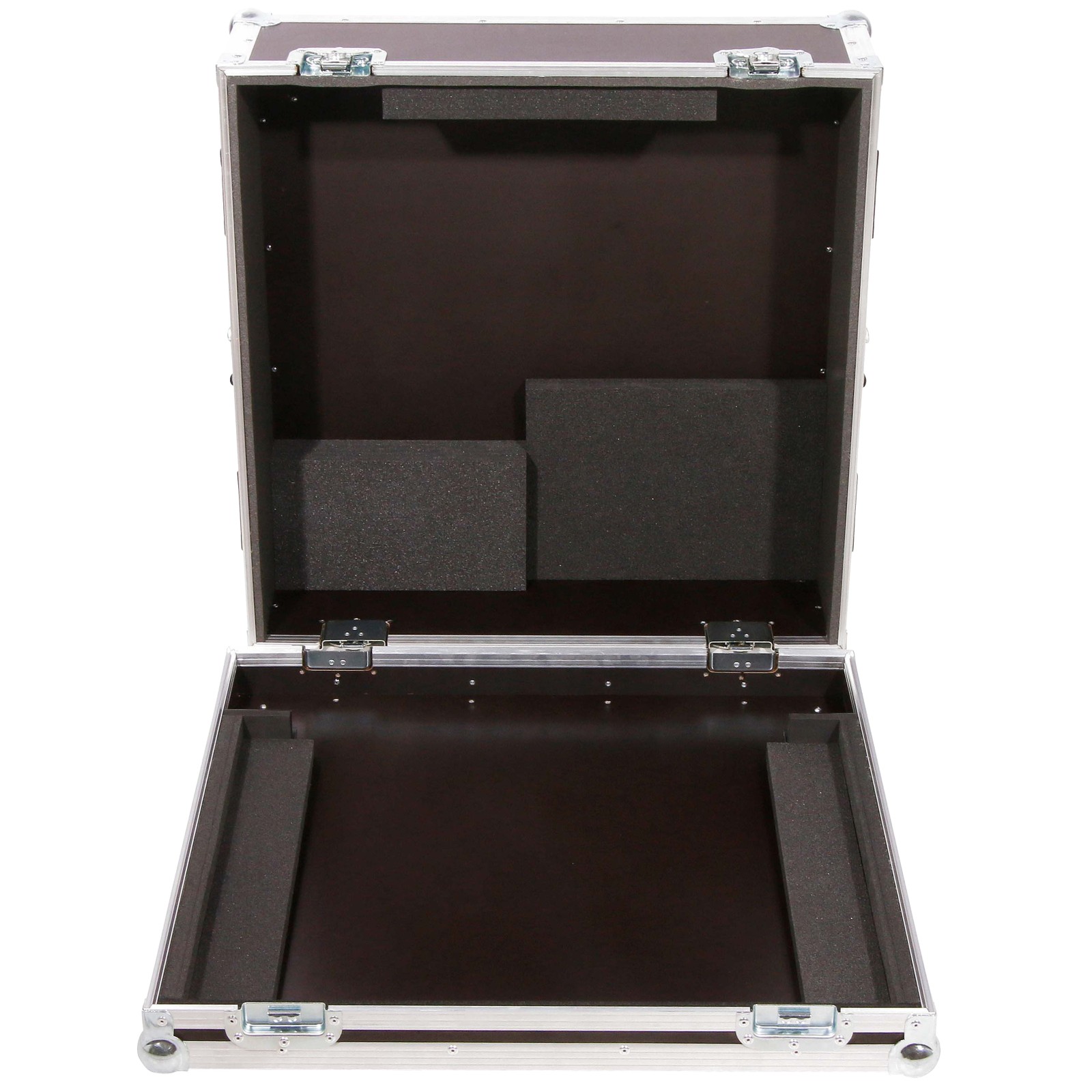 Innenausstattung des Thon Case Behringer X32 Compact