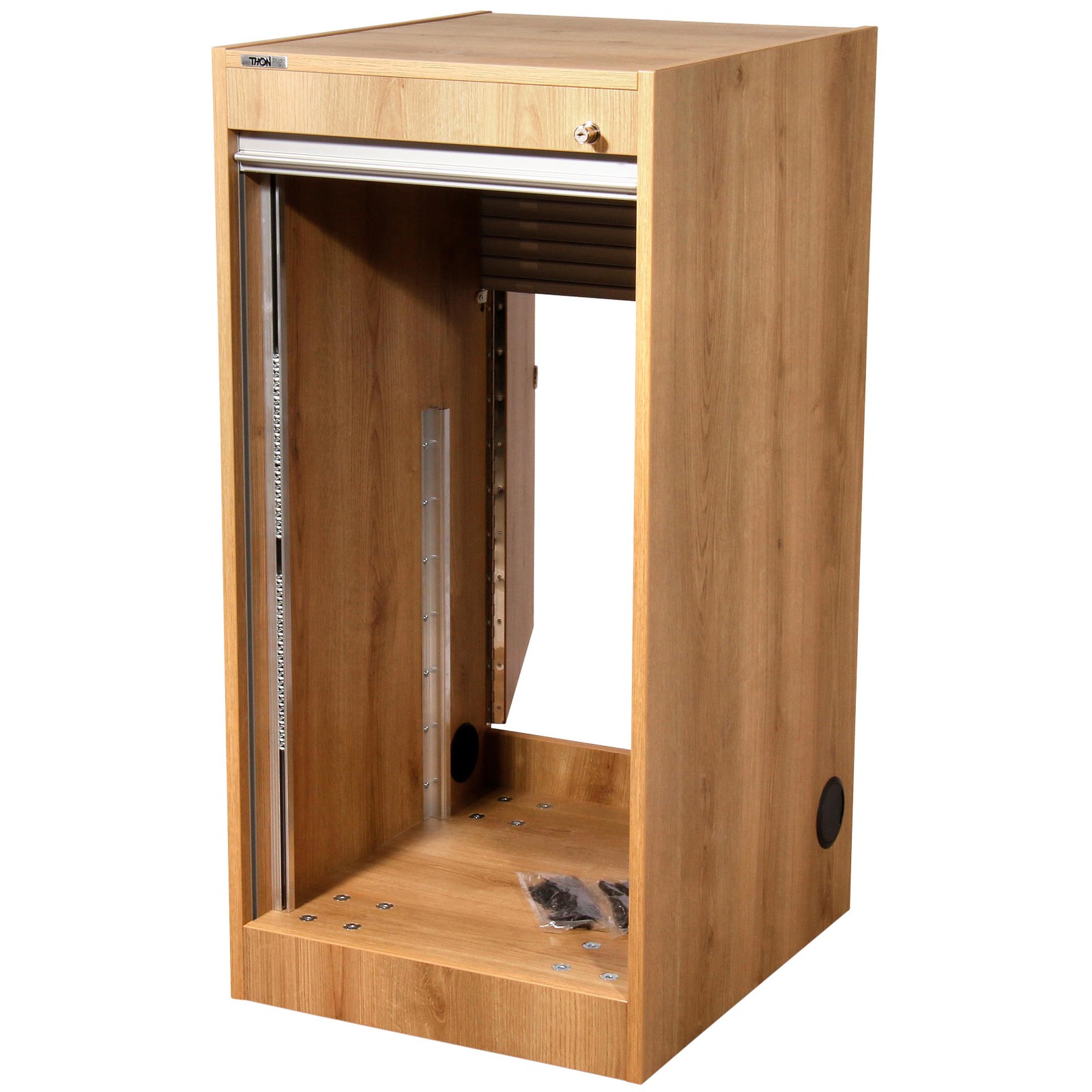 Rückseite des Thon Studio Rack 20U oak Media