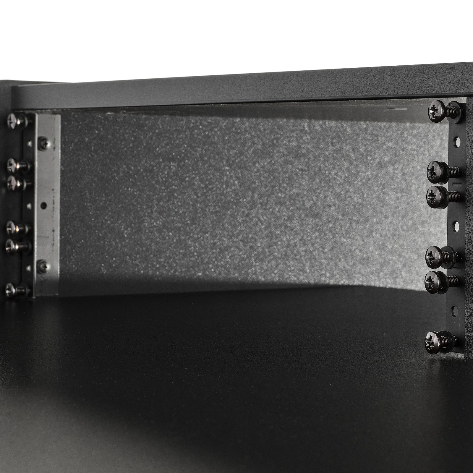 19" Rack-Einbauschacht im Zaor Miza 88 Flex Anniversary Black
