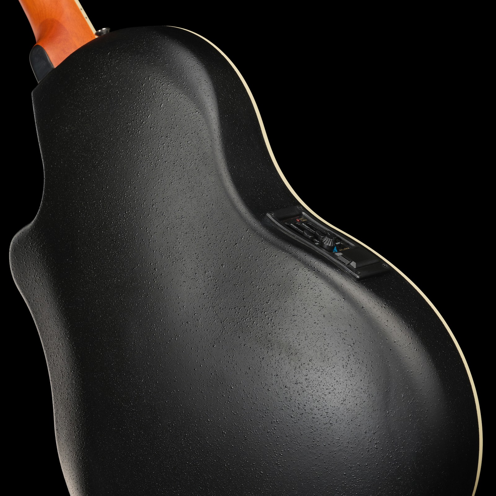 Roundback shallow bowl on the Harley Benton HBO-850 Blue