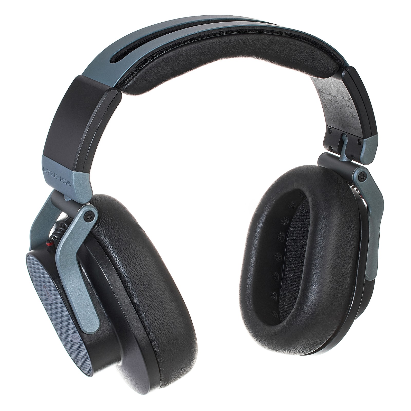 Austrian Audio Hi-X65