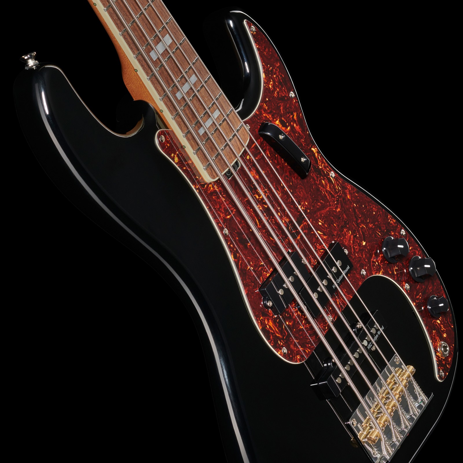 Erle Korpus des Harley Benton MV-5PJ Black
