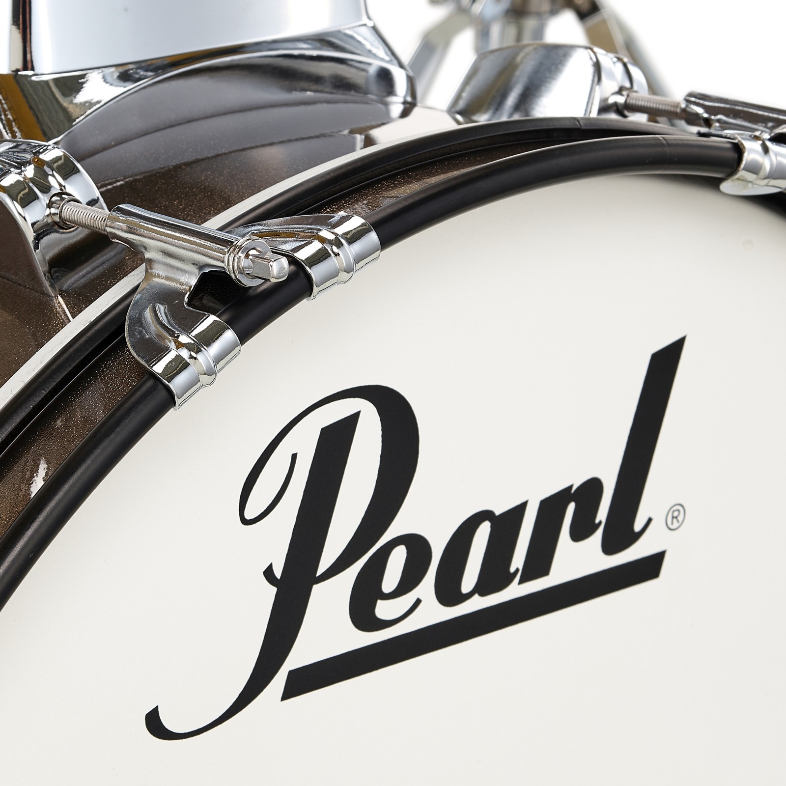 Bass Drum Resofell mit Pearl Logo am Pearl Roadshow 20" Bronze Metallic Schlagzeug Komplettset