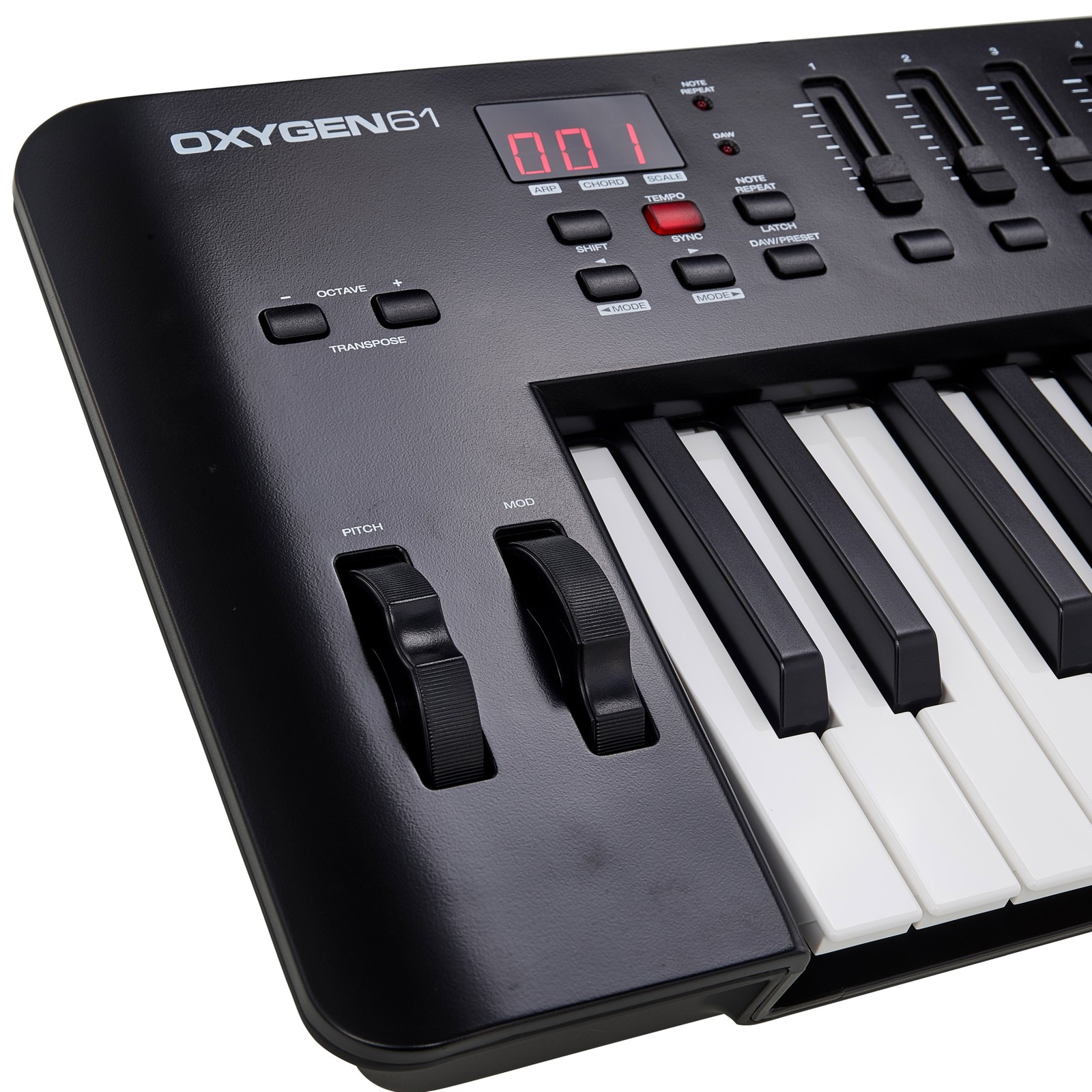 LCD, Pitch Bend und Modulation auf dem M-Audio Oxygen 61 MkV