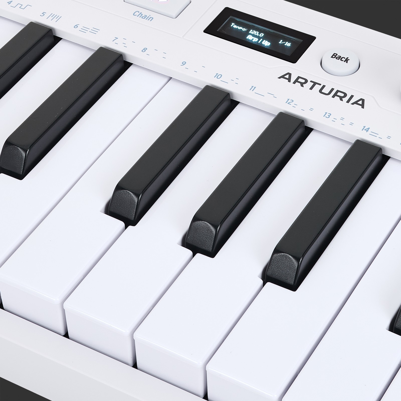 Arturia KeyStep mk2, Detail des USB/MIDI Controller-Keyboard