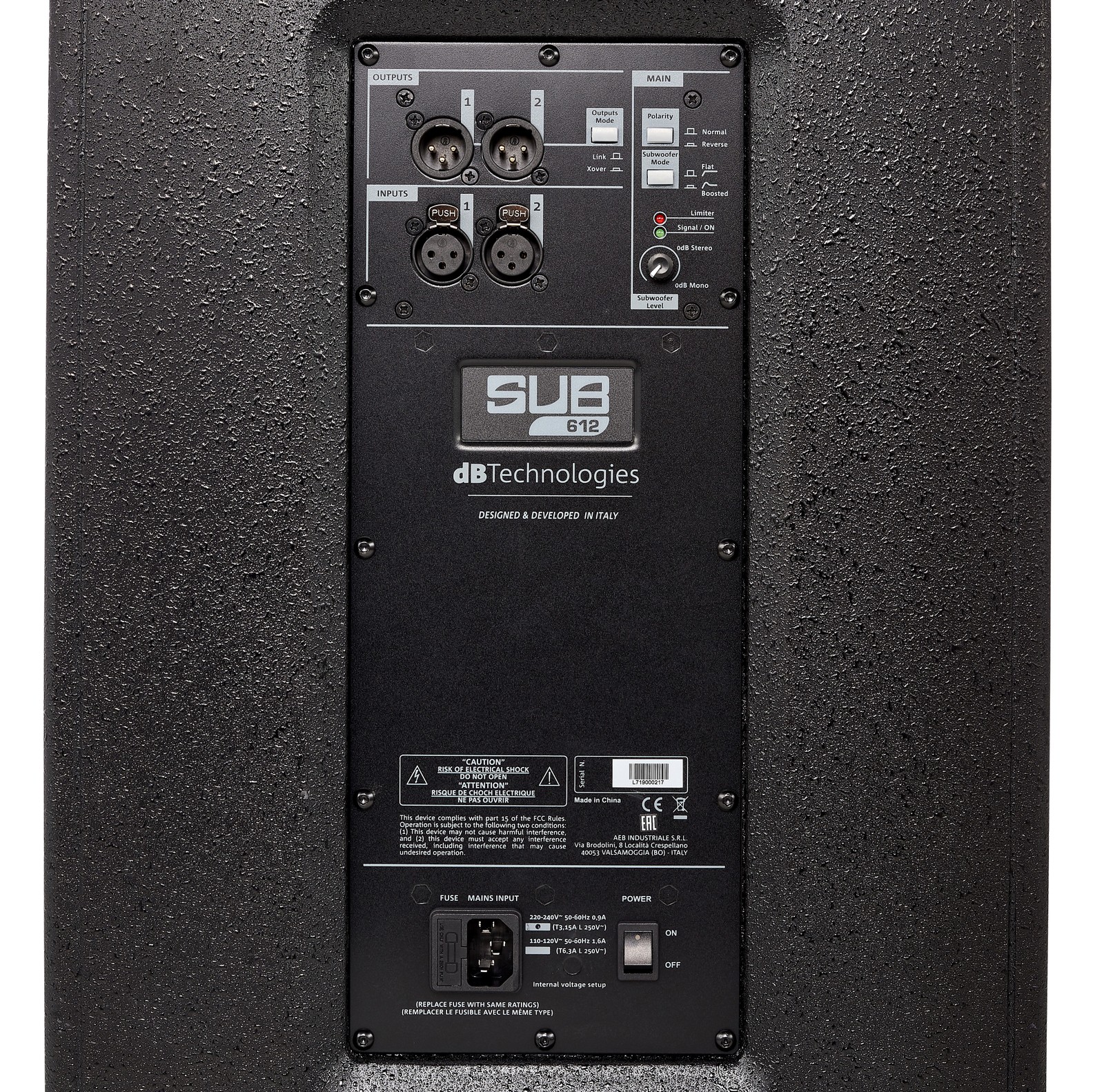 Controls and connections on the dB Technologies SUB 612 Subwoofer