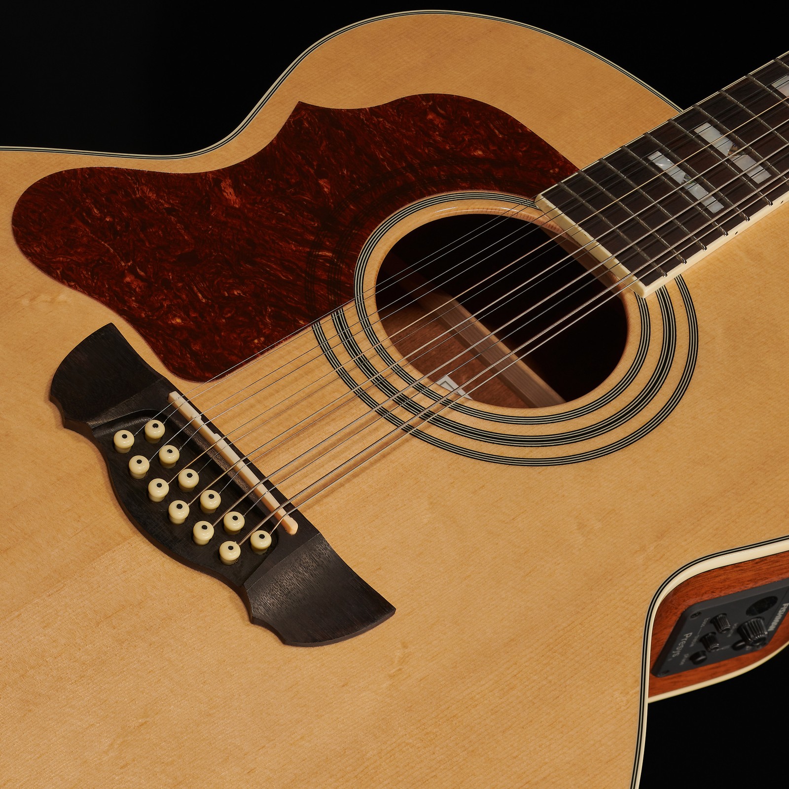 Fichtendecke der Harley Benton Custom Line CLJ-412E LH NT Westerngitarre