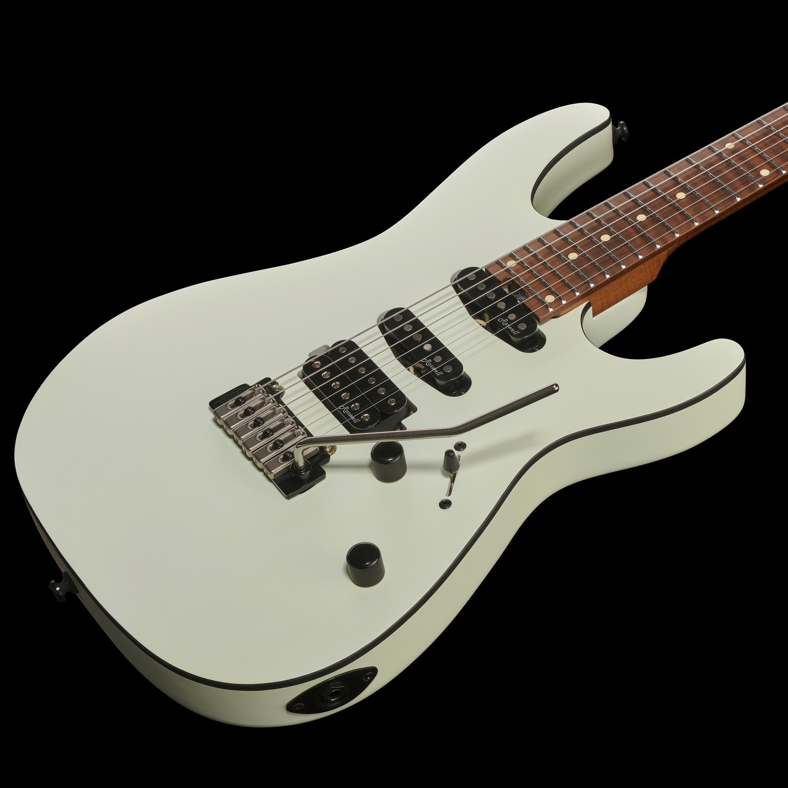 Decke der Harley Benton Fusion-III HSS Roasted WM mit Wilkinson Tremolo, Humbucker und zwei Singlecoils