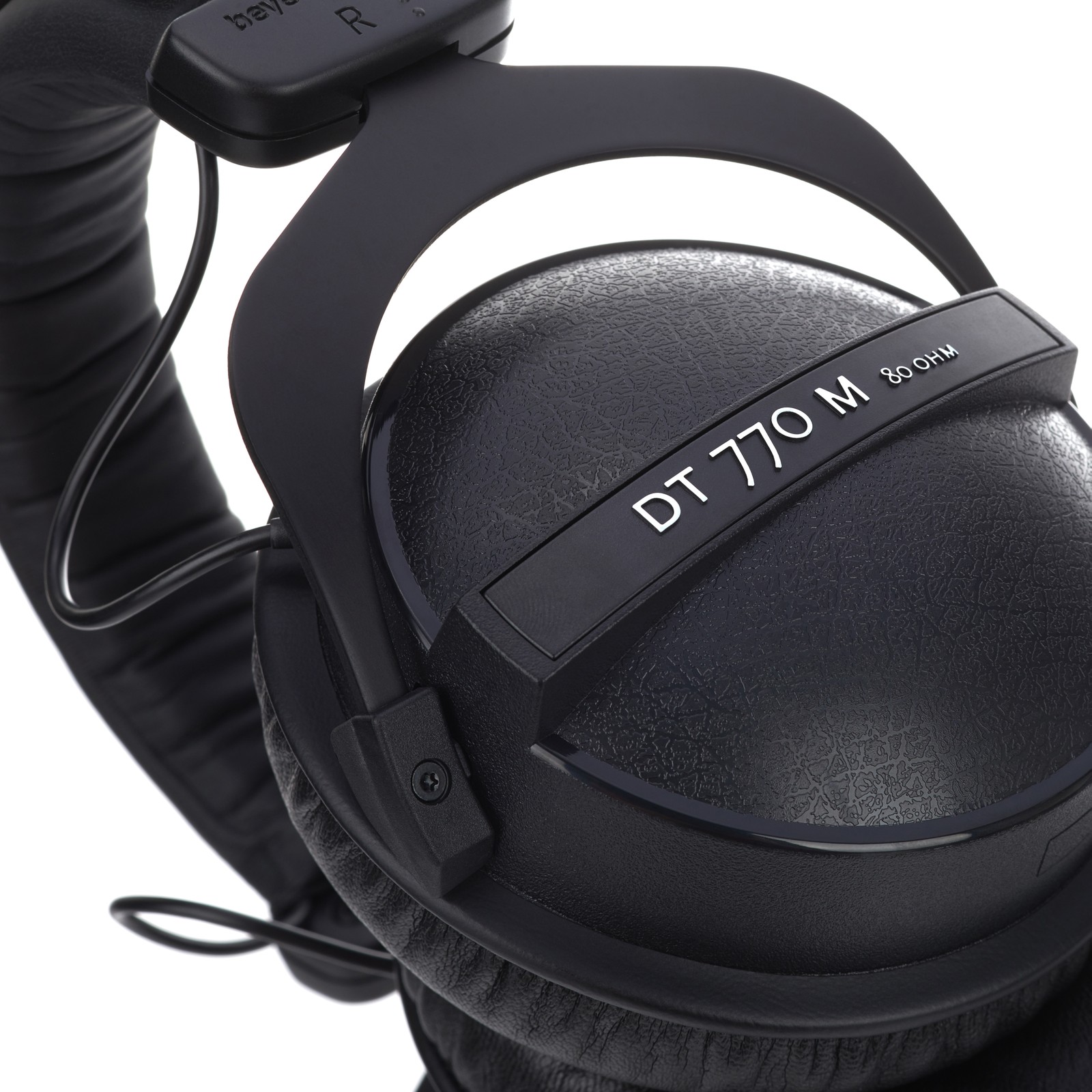 beyerdynamic DT-770 M closed back Headphones