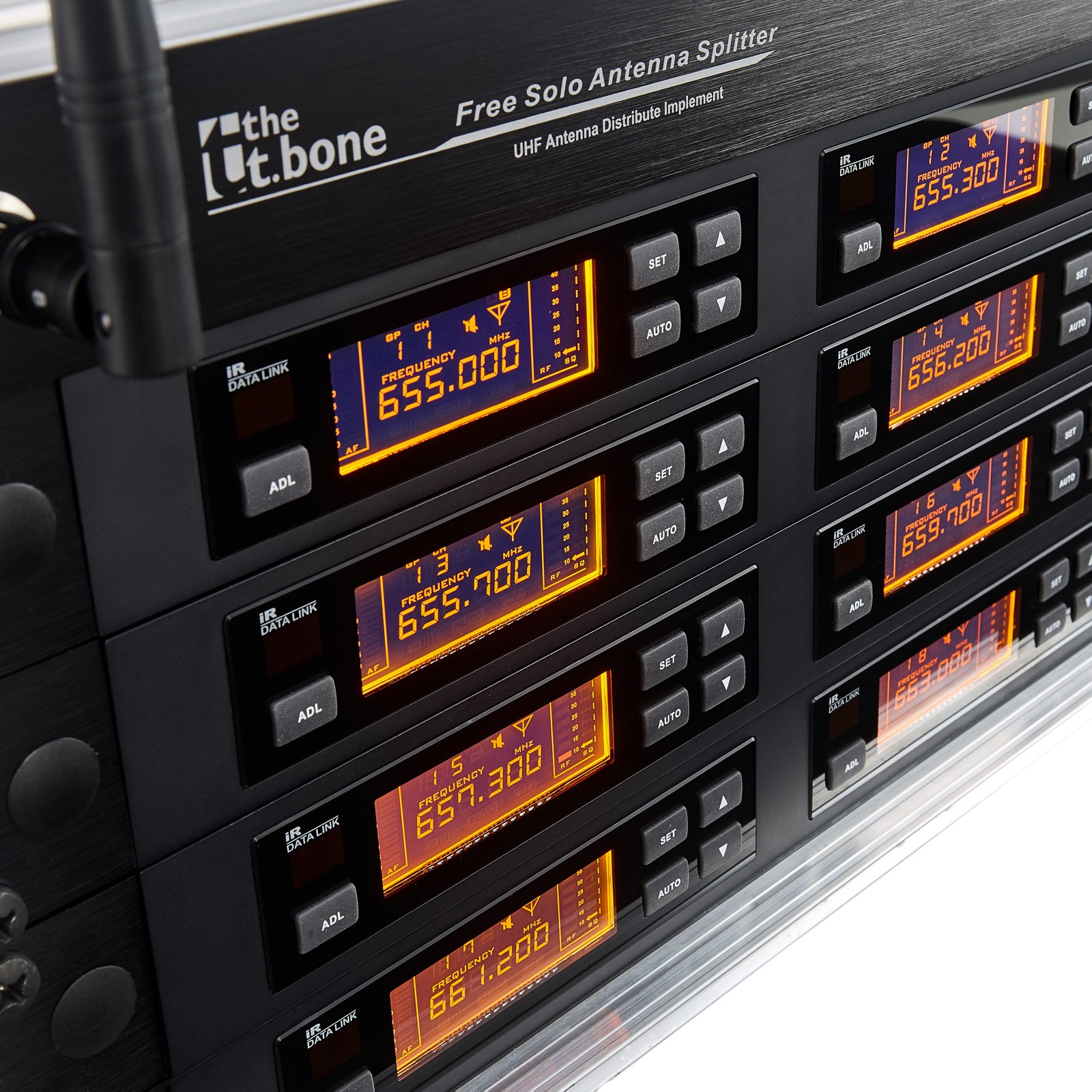 the t.bone free solo PT 520 MHz/8 CH Rack 8 Kanal Funkrack
