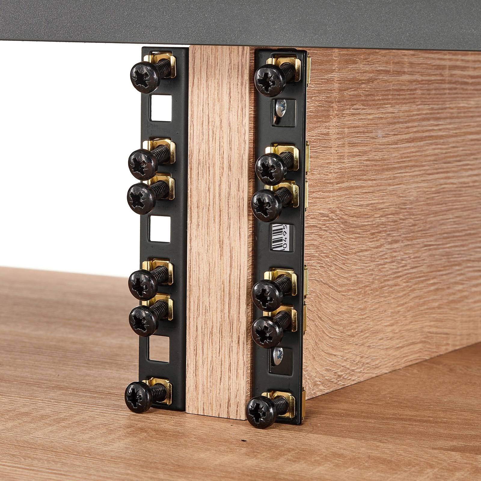 Thomann Creative Desk 159 Oak 19" Rackschienen