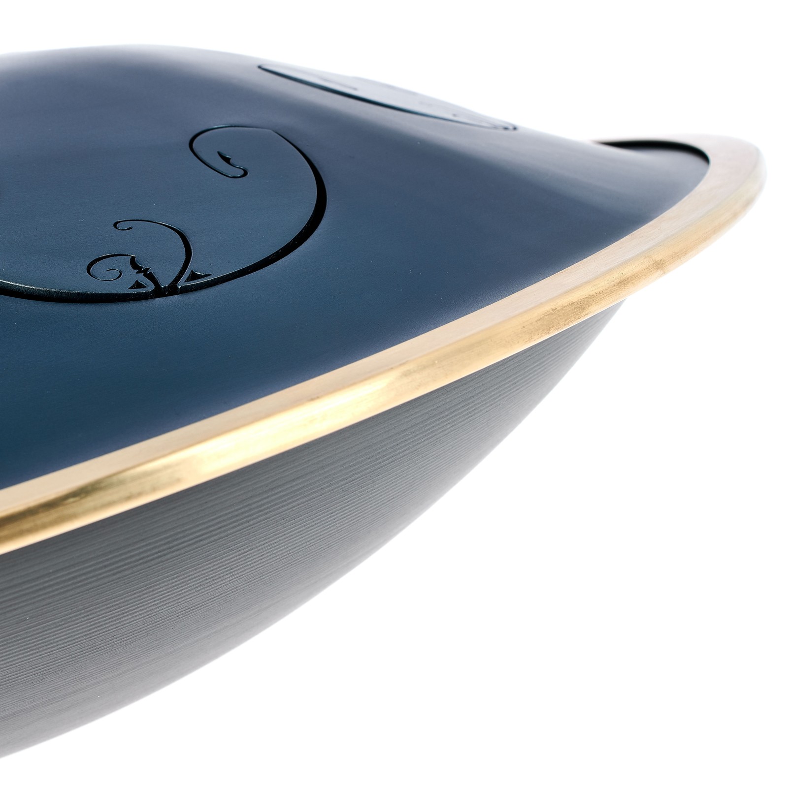 Detailansicht der RAV Labs Vast2 B/H Celtic Double Ding Zungentrommel in Handpan-Optik