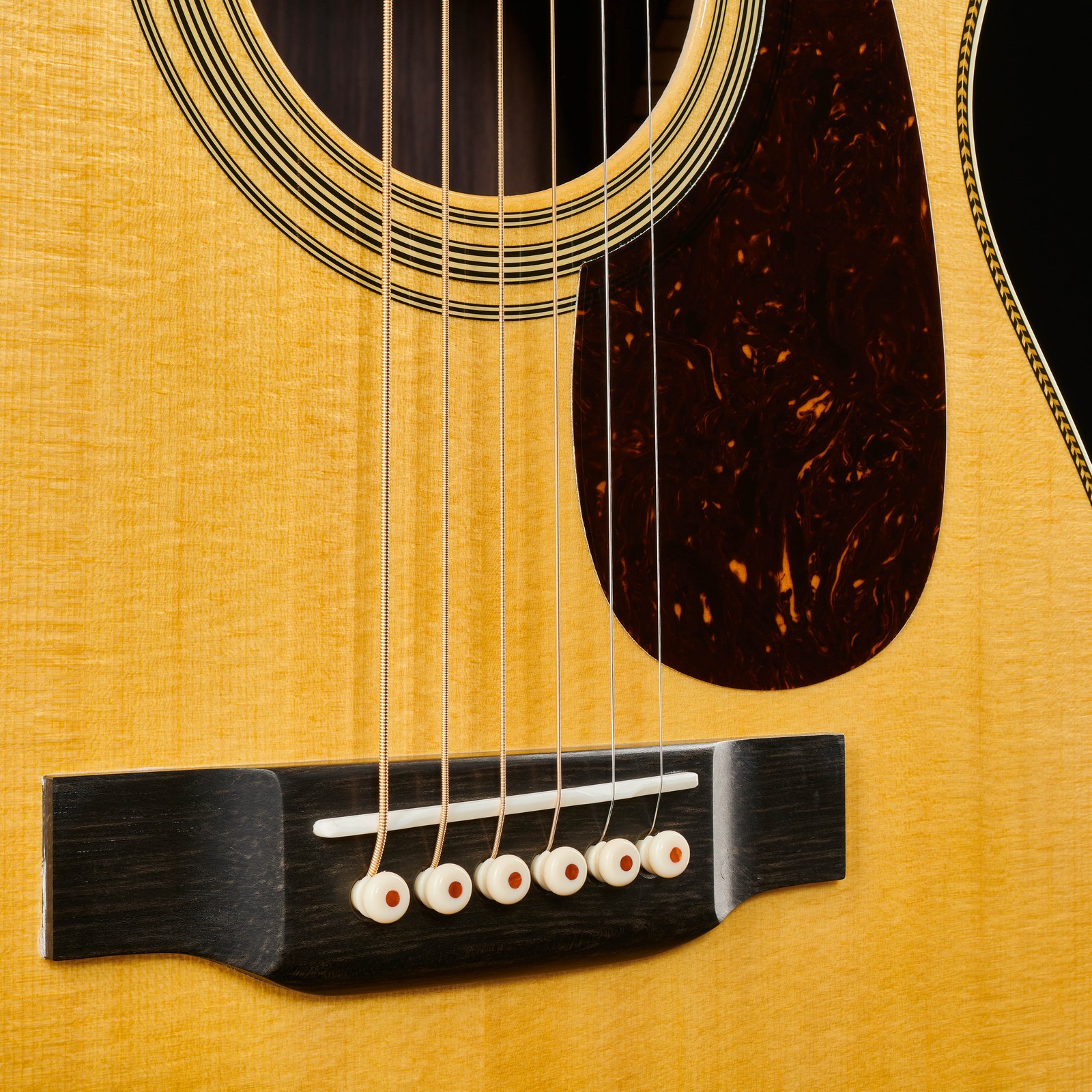 Fichtendecke der Martin Guitars 0028 Westerngitarre