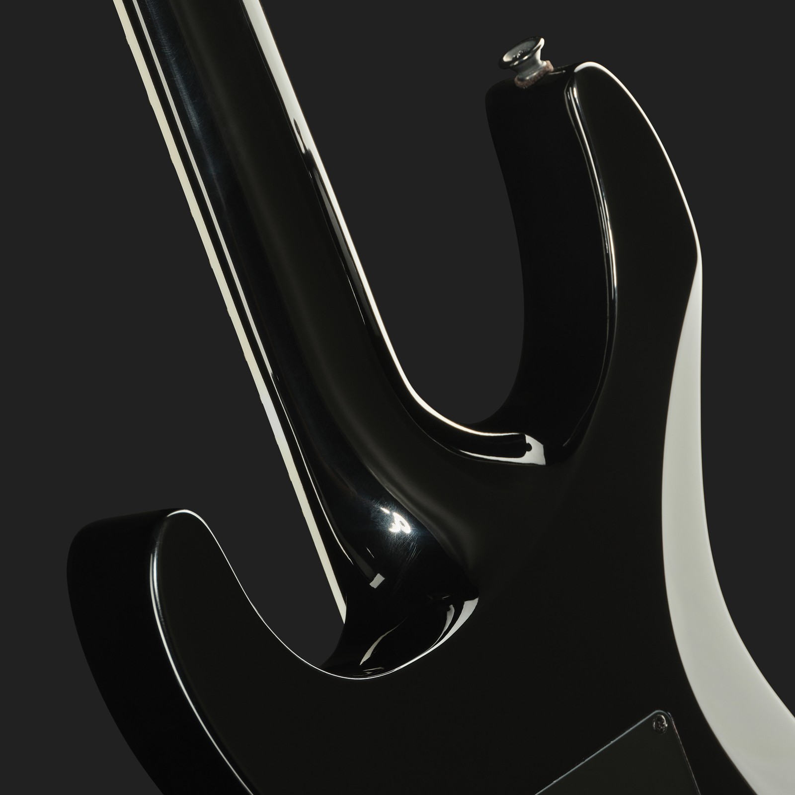 Halsübergang der Jackson X Series SLXDX Gloss BLK E-Gitarre