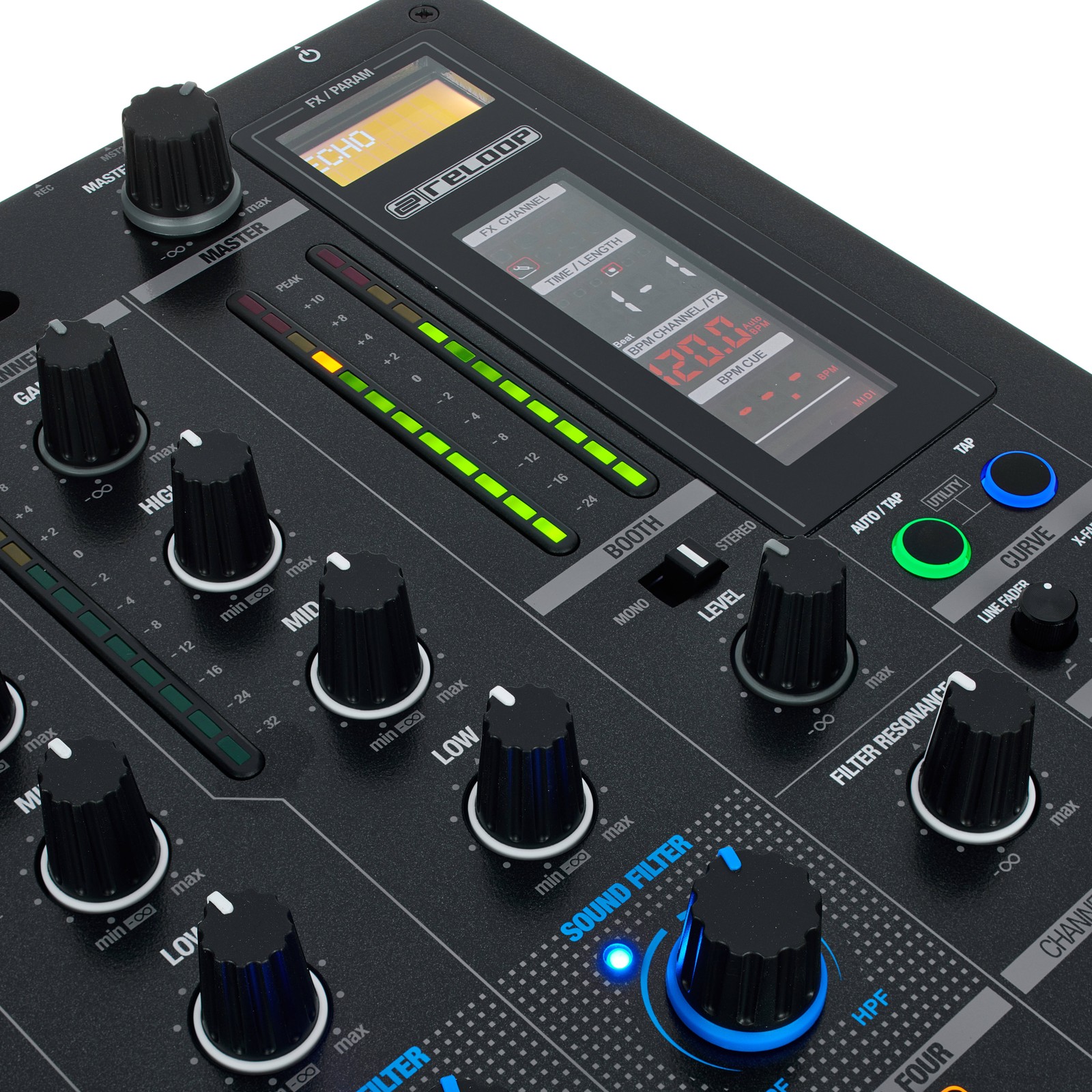 Display und Bedienelemente des Reloop RMX-95 DJ-Mixers