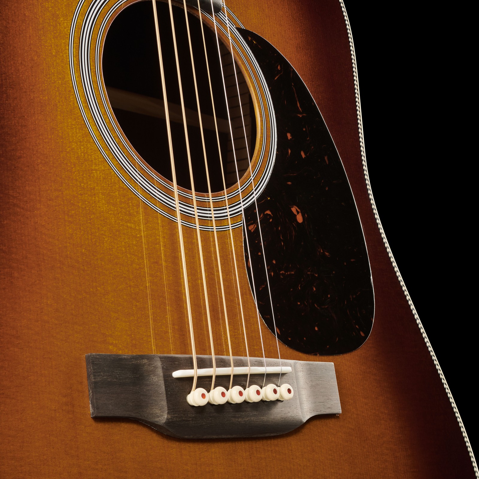 Fichtendecke der Martin Guitars HD28 Ambertone Westerngitarre