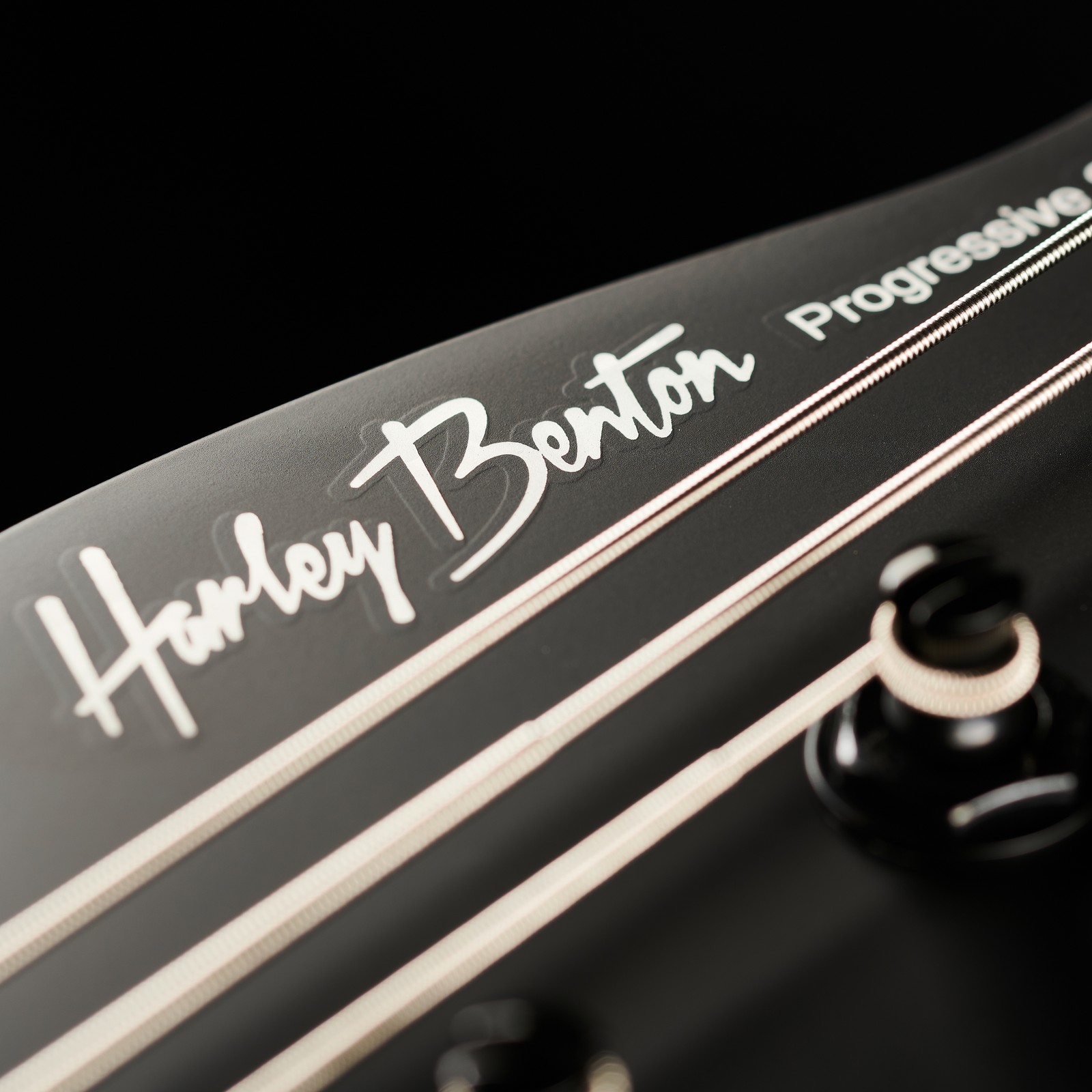 Harley Benton Logo
