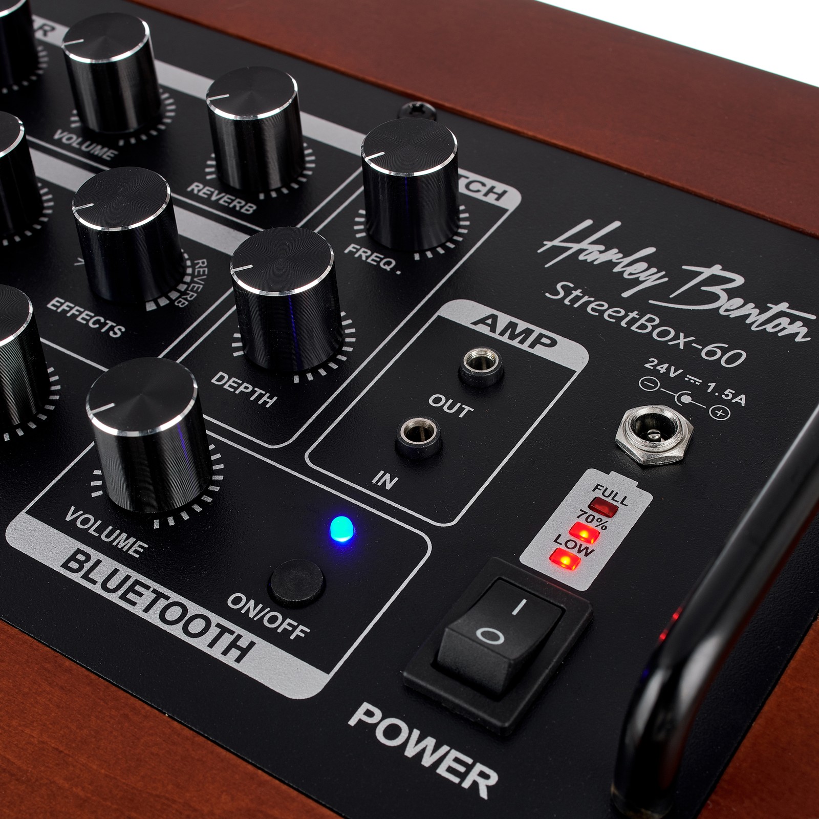 Controls on the Harley Benton StreetBox-60 Portable Amplifier
