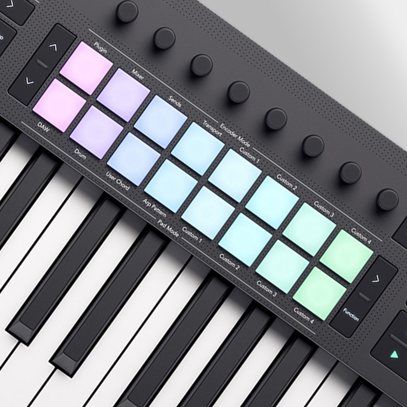 Bedienelemente und Pads des Novation Launchkey 88 MK4