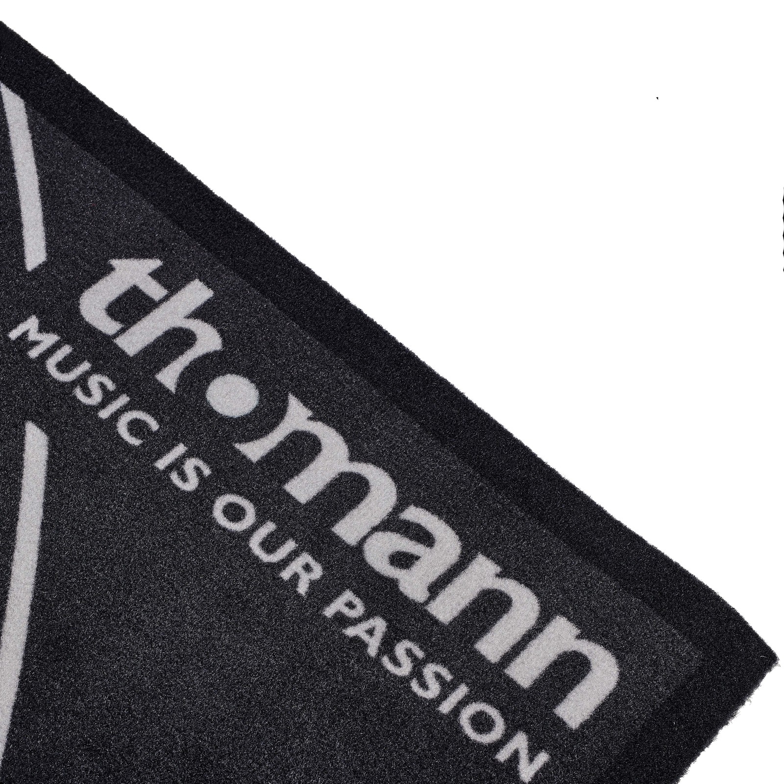 Logo auf Thomann Schlagzeugteppich