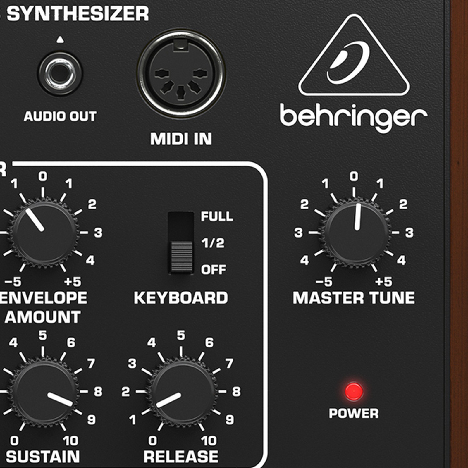 Potards du module de synthèse analogique Pro-800 de Behringer
