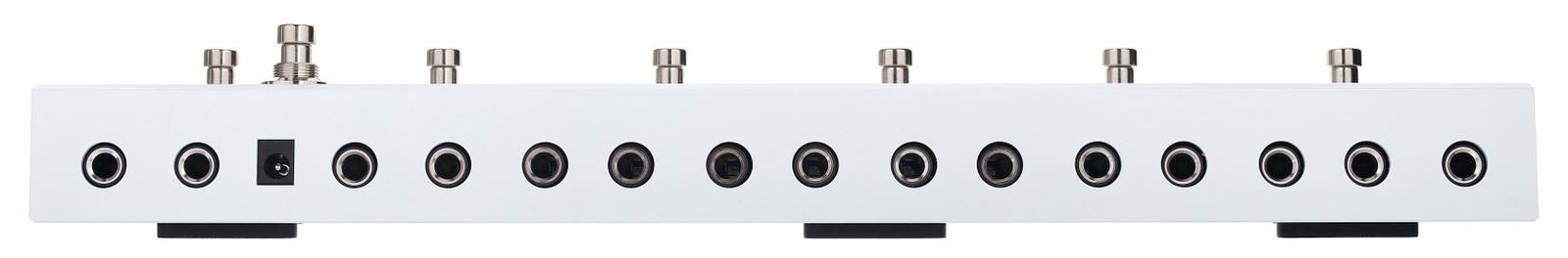 Rear panel connections on the Mooer Pedal Controller L6 MKII