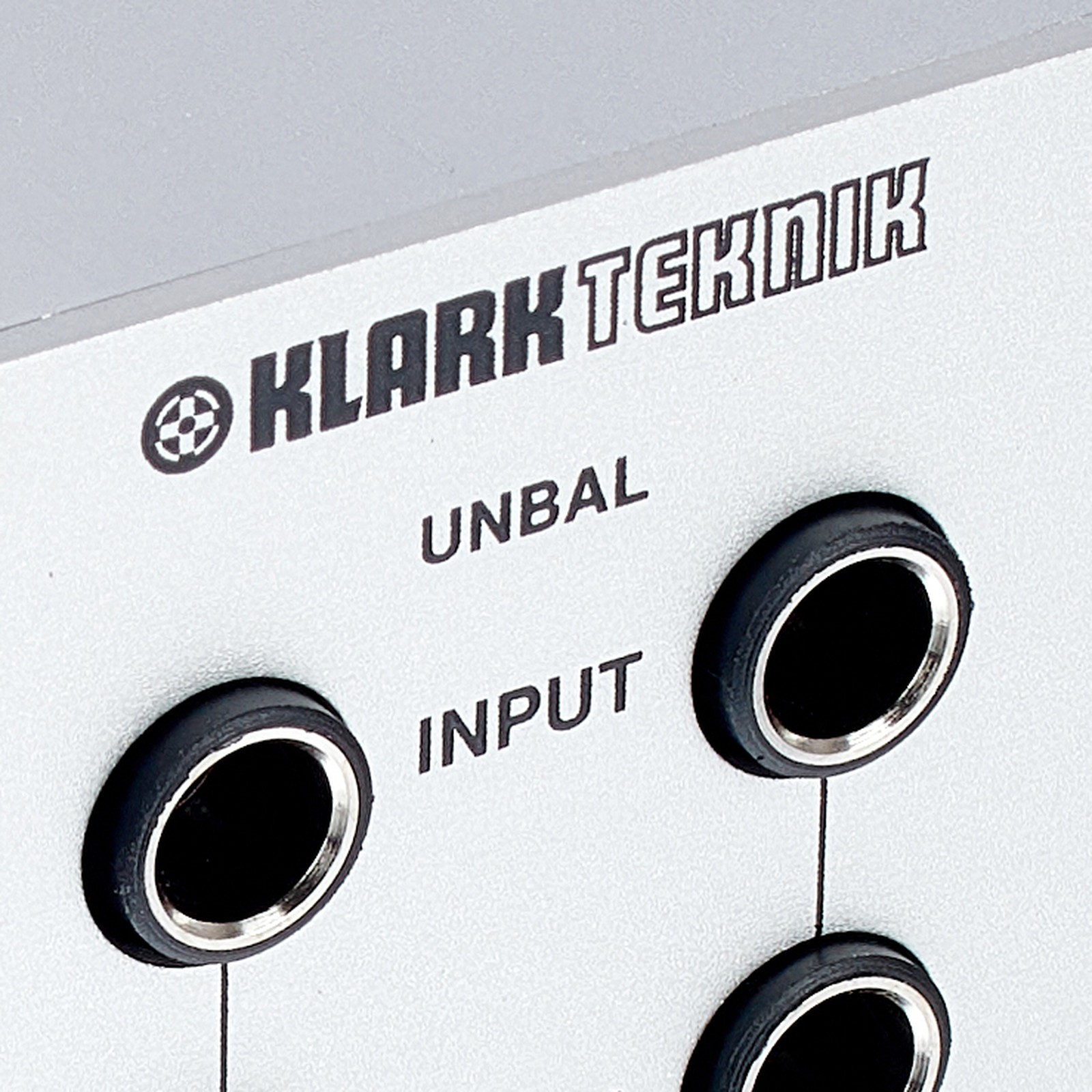 Klark Teknik DI 20P, 6.3mm sockets