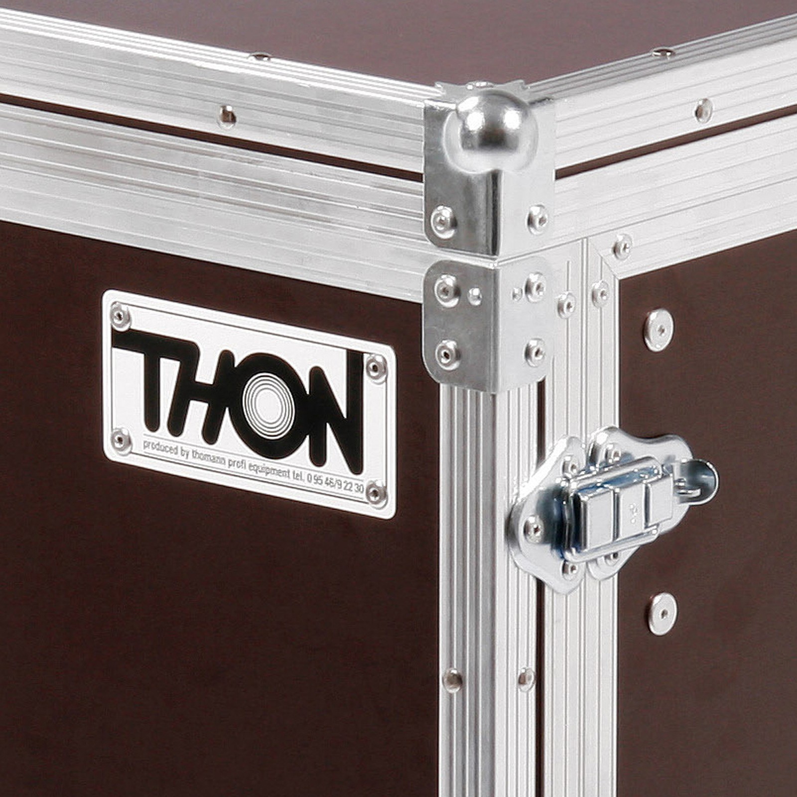 Detailansicht des Thon L-Rack 12HE Eco 43 Rackaufstellers