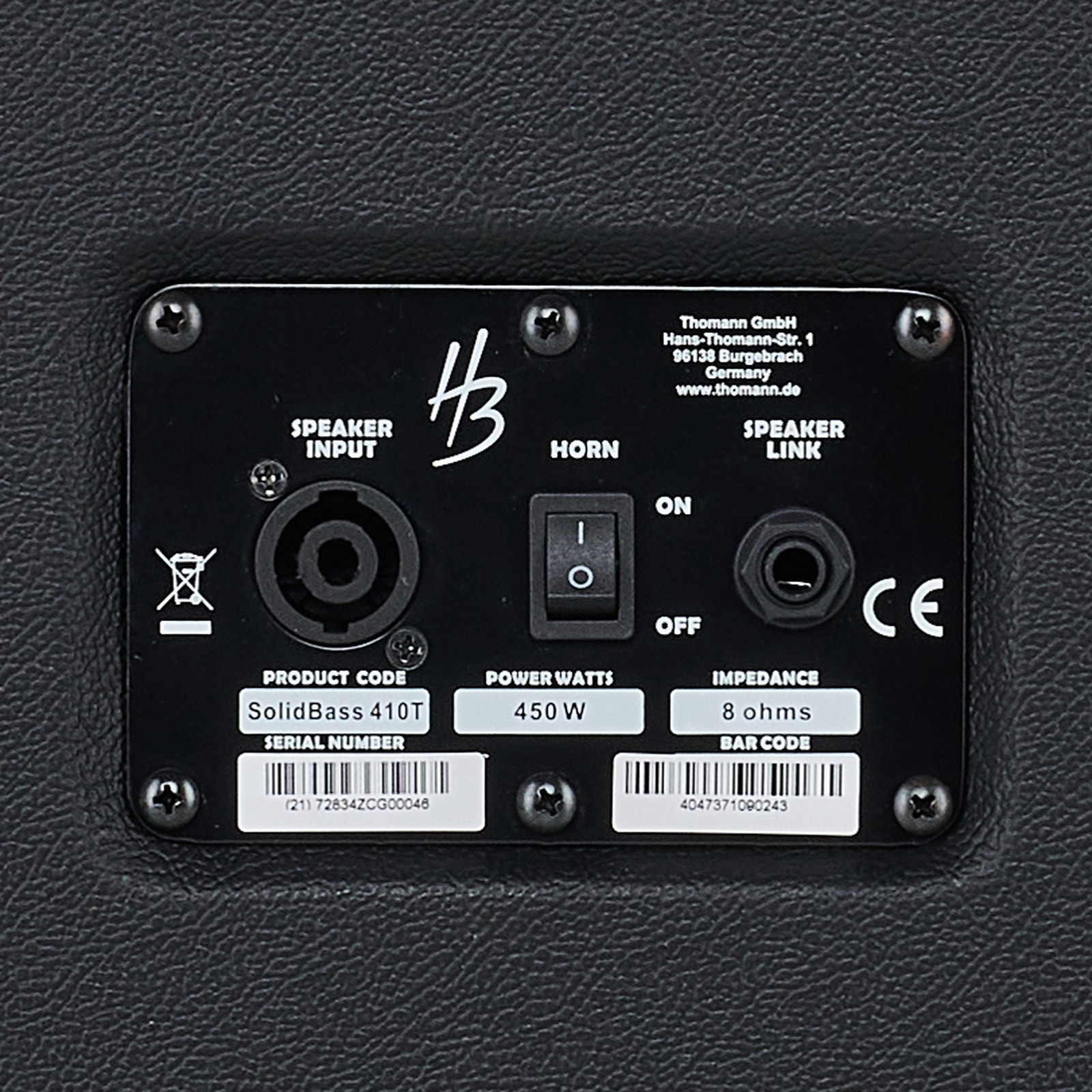 Rückseite mit Anschlüssen der Harley Benton SolidBass 410T Box für E-Bass