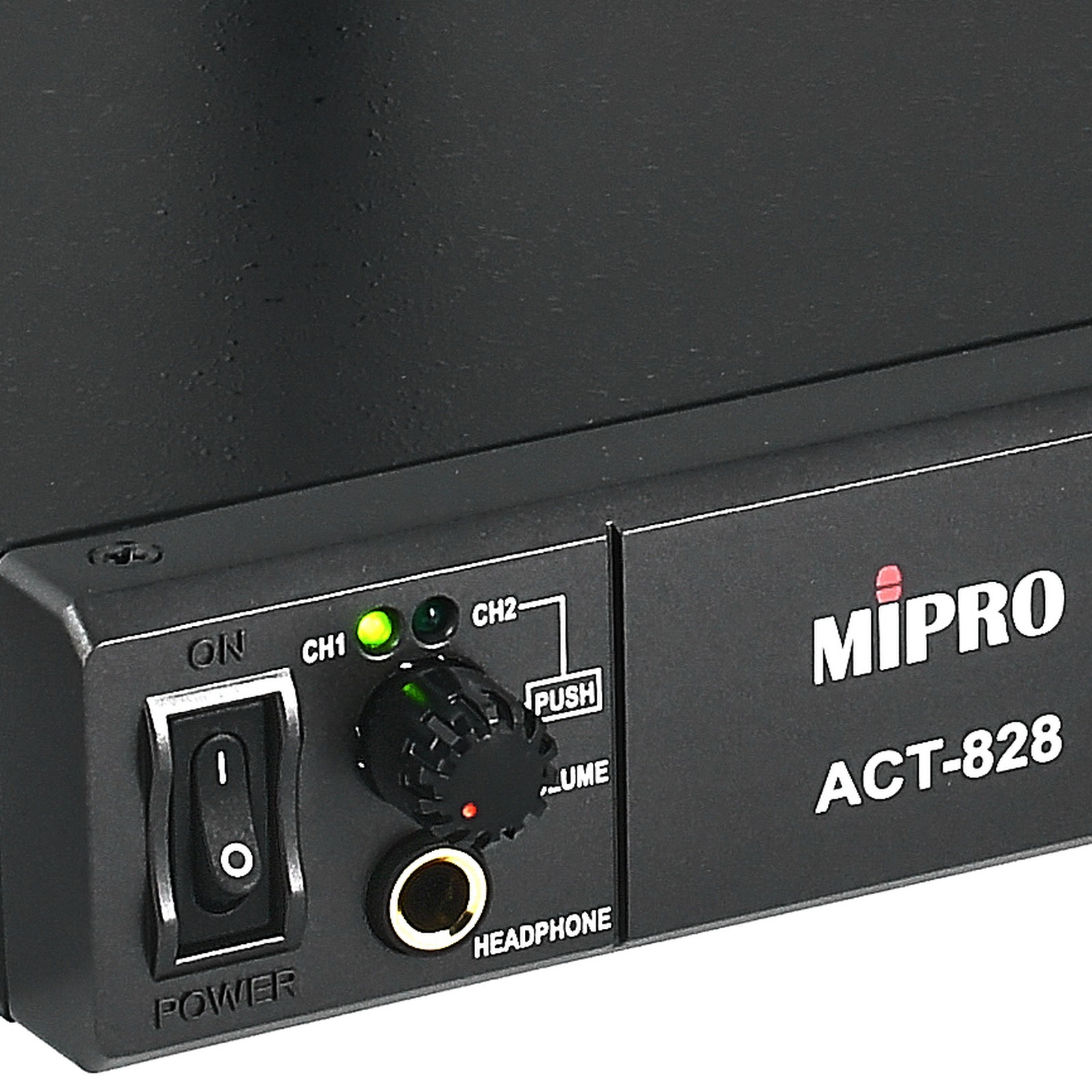 Mipro ACT-828 5UA, digital UHF 2-channel receiver