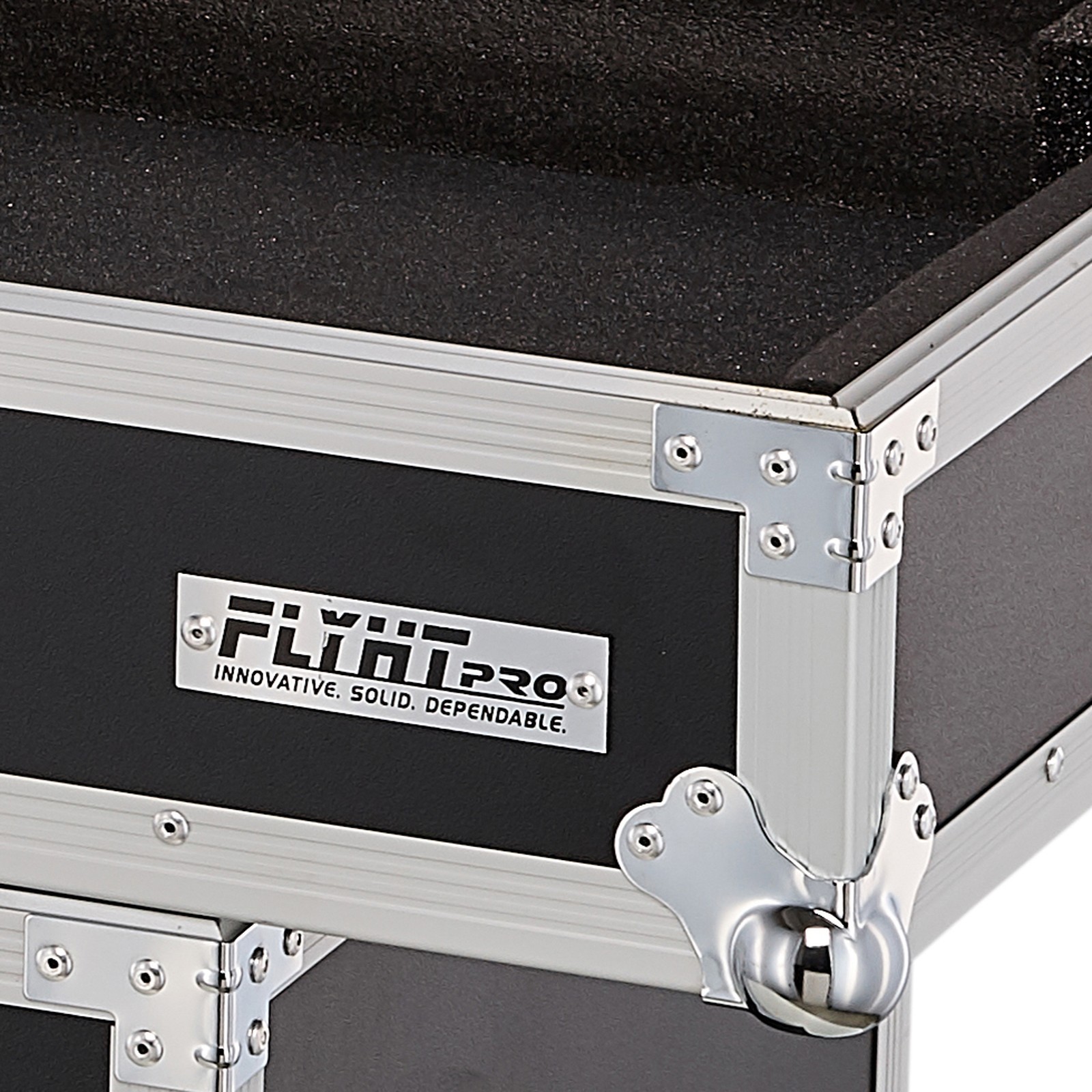 Flyht Pro Case Mobile DJ Desk Kugelecke
