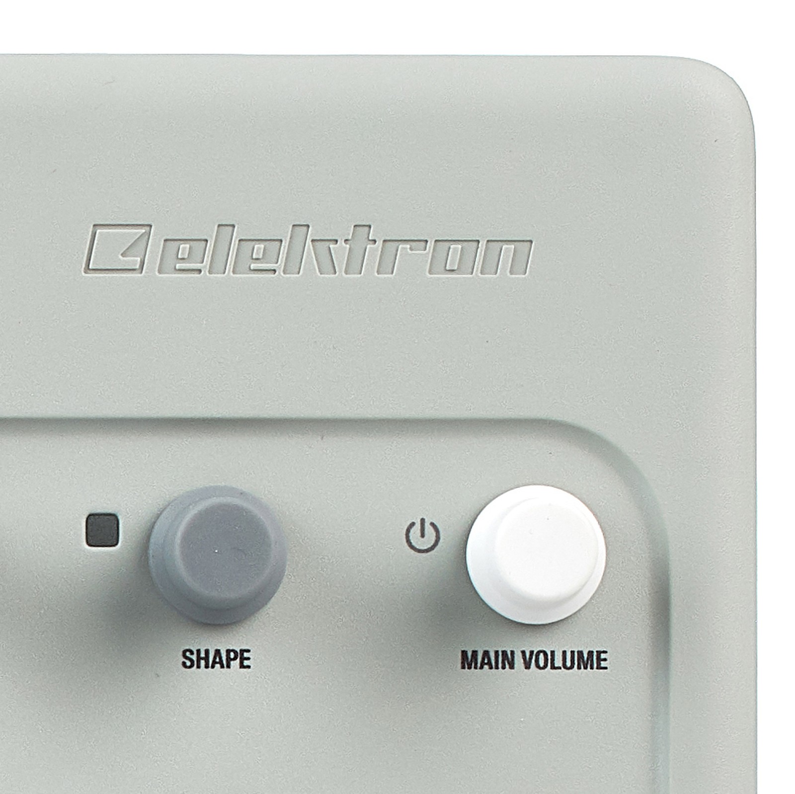 Potenciómetros y logotipo del fabricante en la parte superior del Elektron Model:Cycles Groovebox
