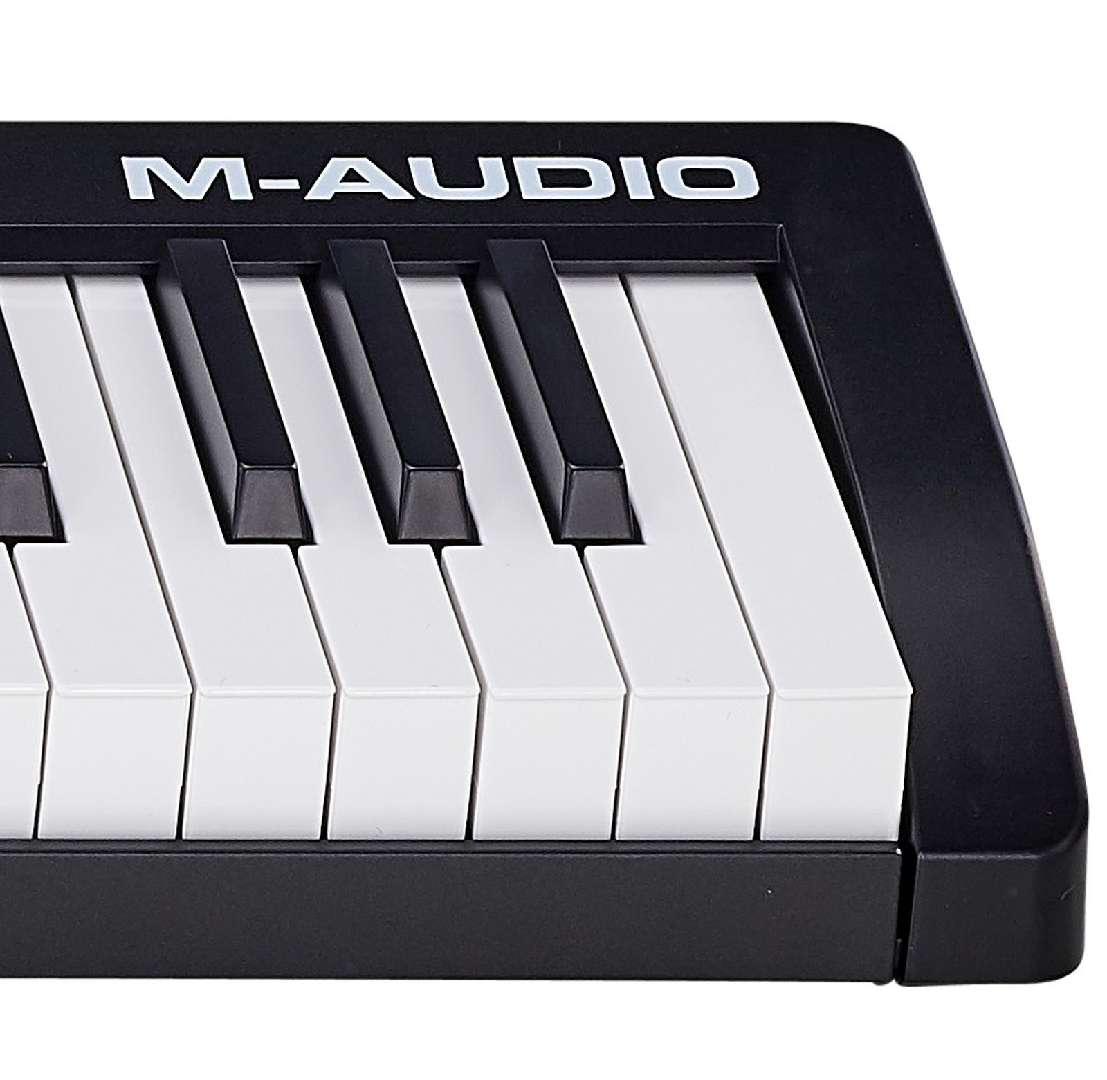 Detailed view of the M-Audio Keystation 61 MK3 USB MIDI keyboard